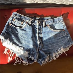 Levi’s 501 Cutoff Shorts